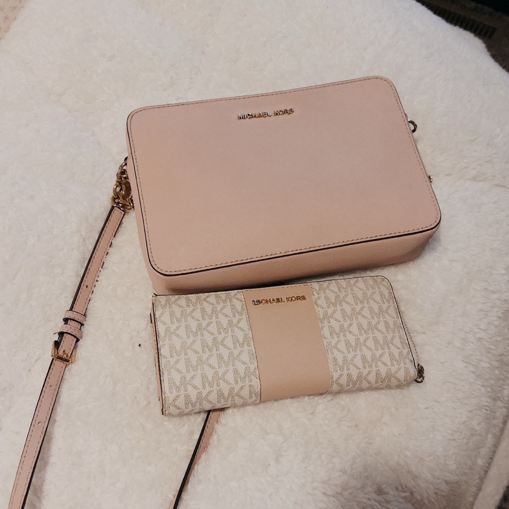 Michael Kors Pink Crossbody Bag and Wallet Set